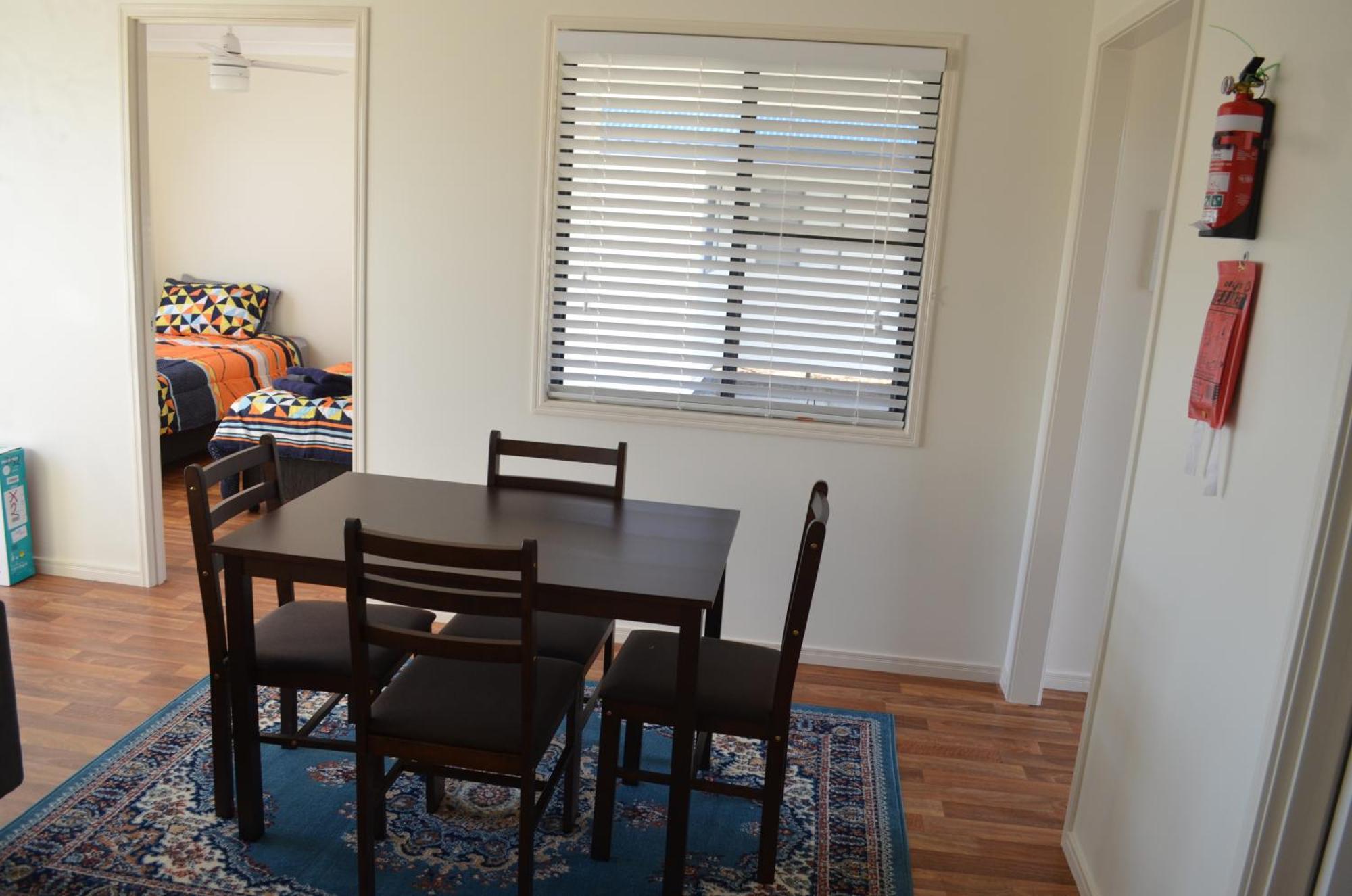 Wondai Accommodation Units And Villas المظهر الخارجي الصورة